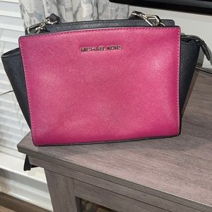 Michael Kors Crossbody